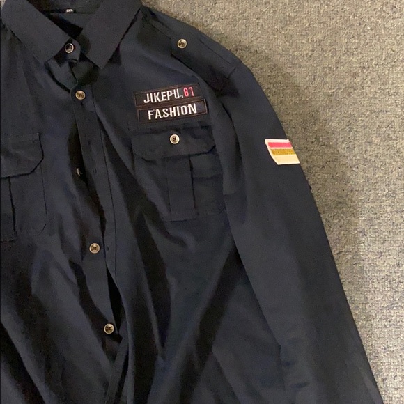 Shirt - Picture 2 of 5